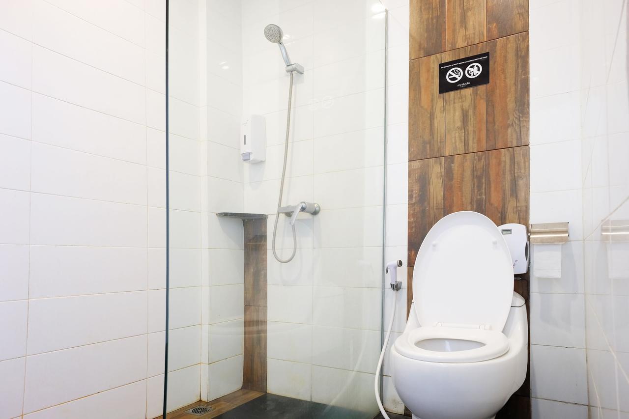 Juanda Airport Hostel Gedangan ภายนอก รูปภาพ