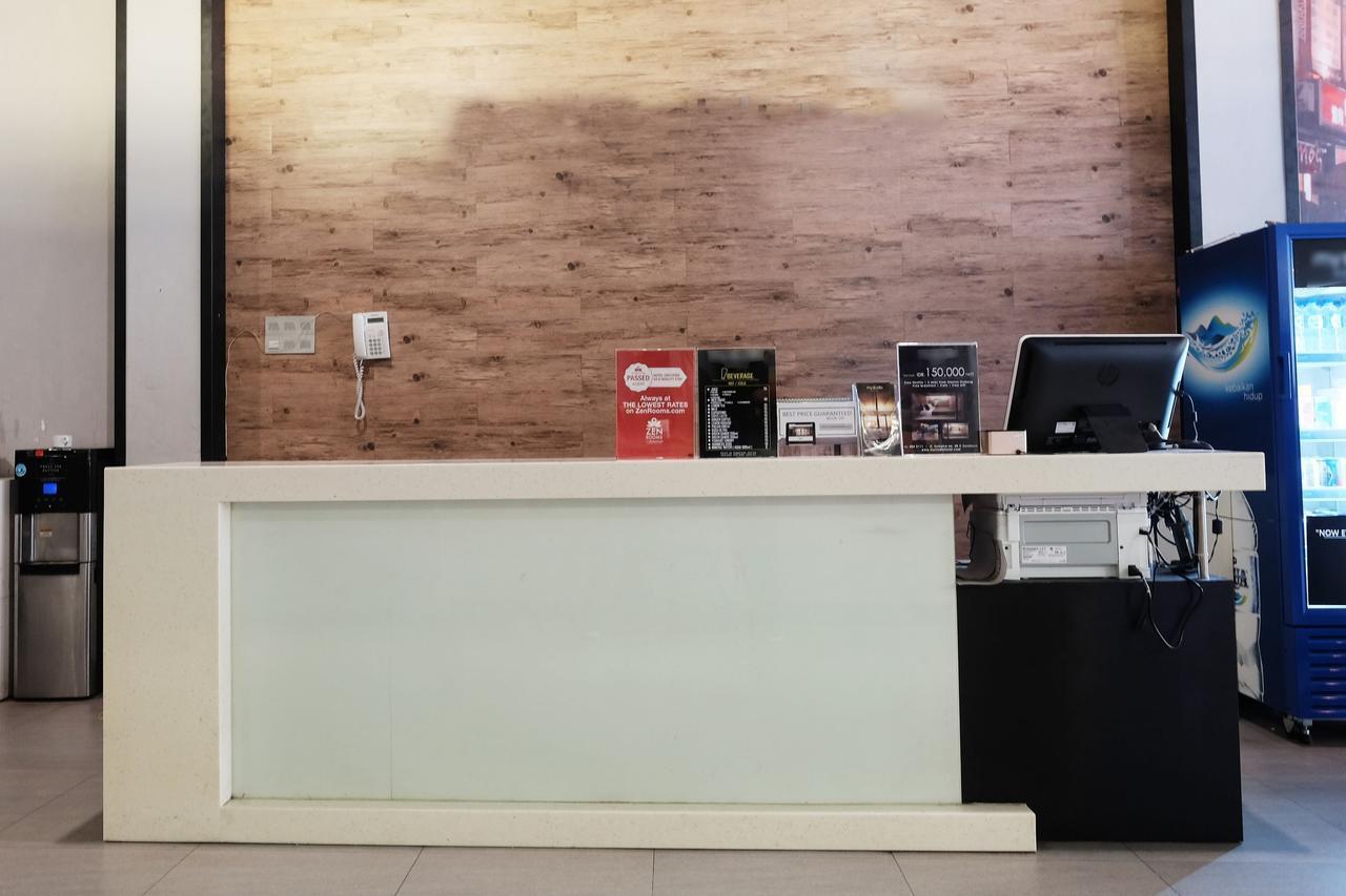 Juanda Airport Hostel Gedangan ภายนอก รูปภาพ